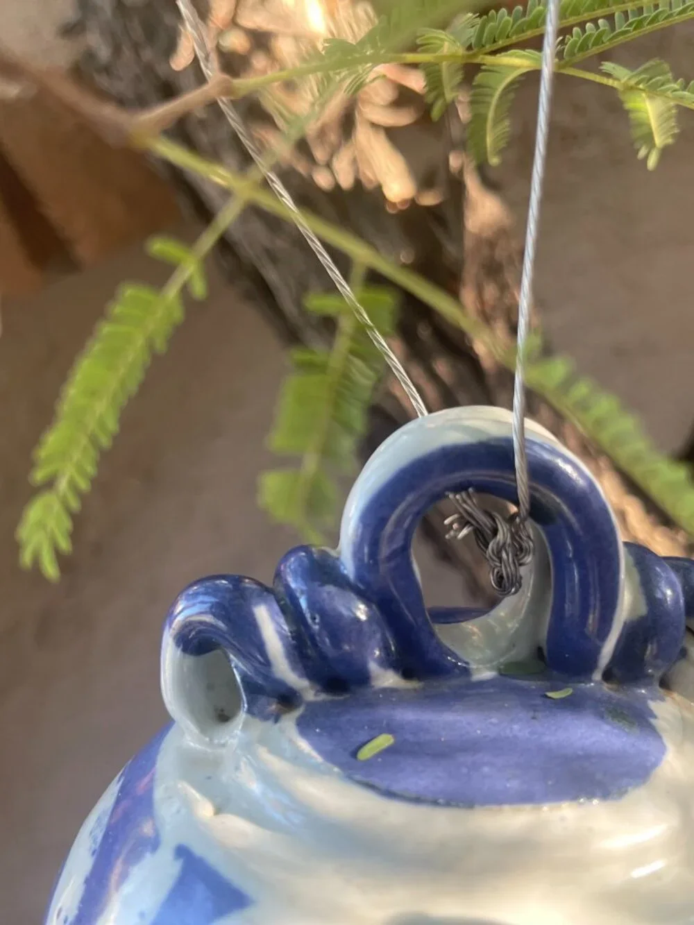 Here is a Spanish Fajalauza Botijo Studio Pottery Hand-painted Bird Feeder